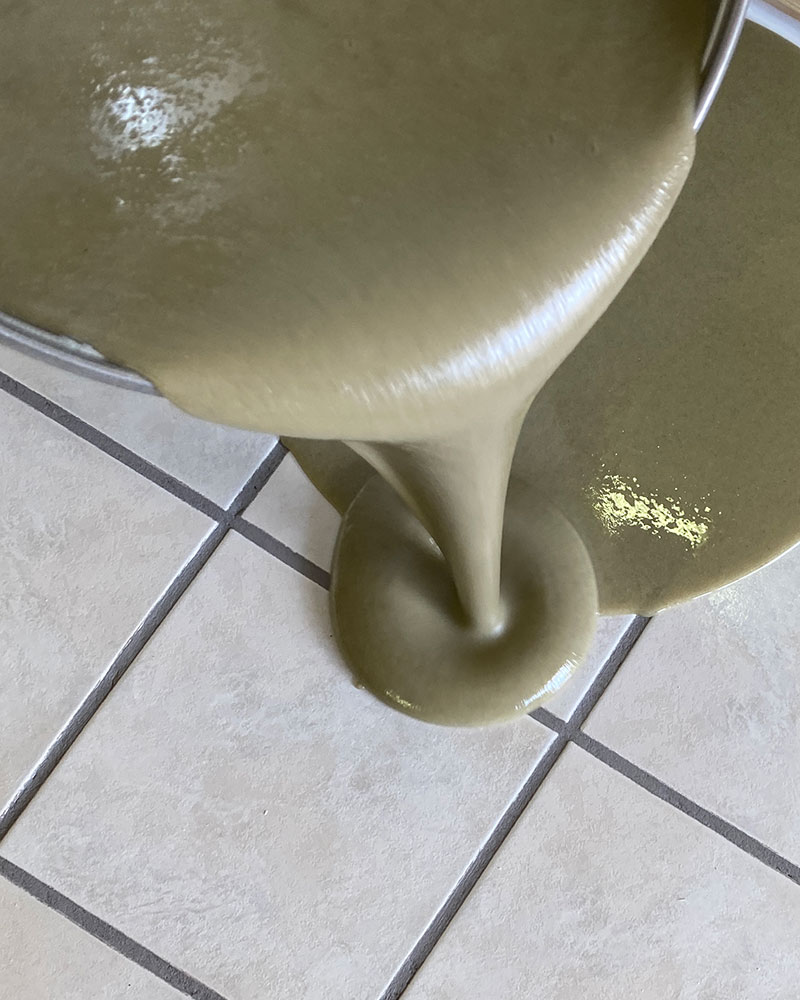 KABRIC Floor Smooth Prepare er et 2K epoxy primer med udfyldende evne. Det skal bruges til gulv som er ujævn. 